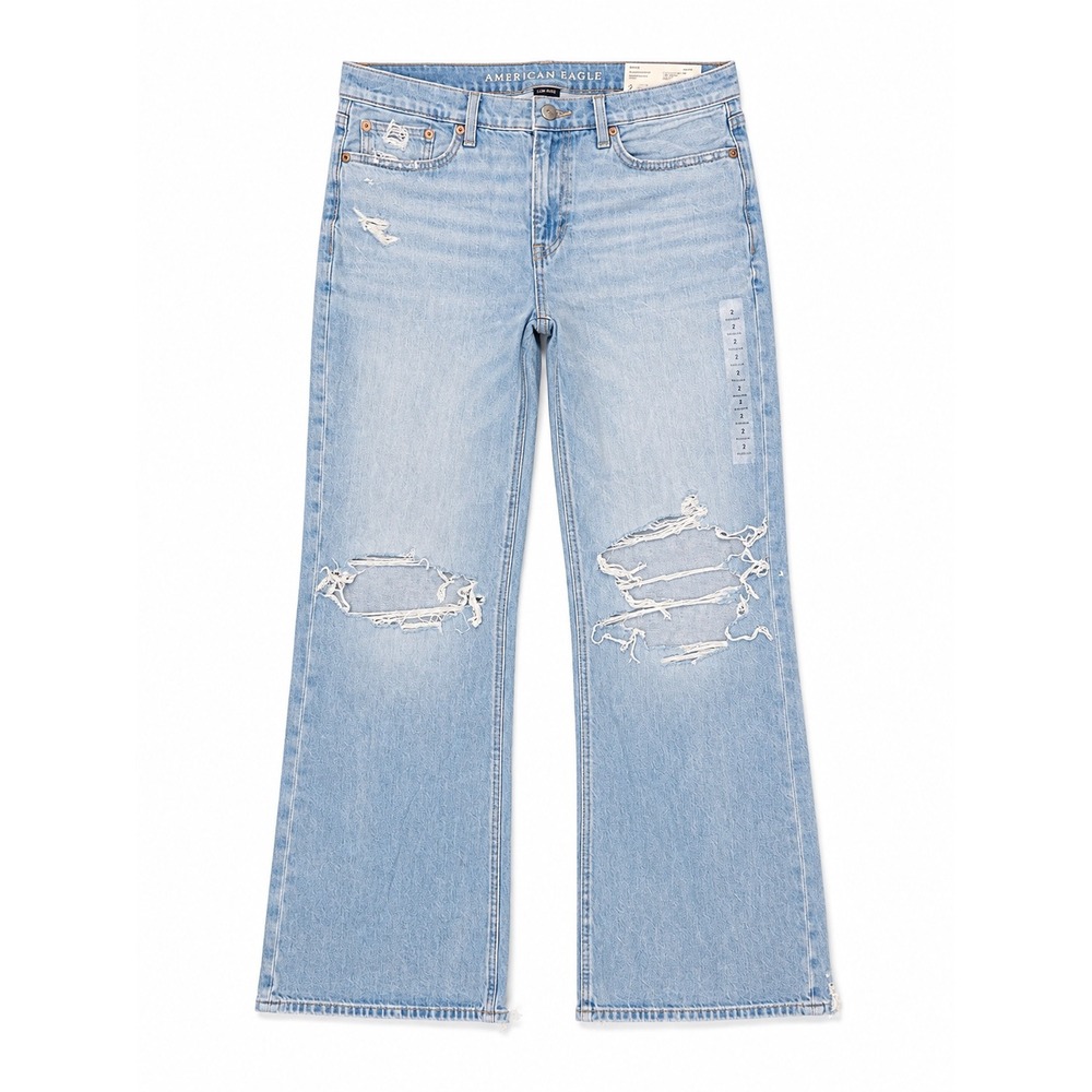 American Eagle Strigid Low-Rise Baggy Flare Distressed Jean 2 Regular Light Wash
